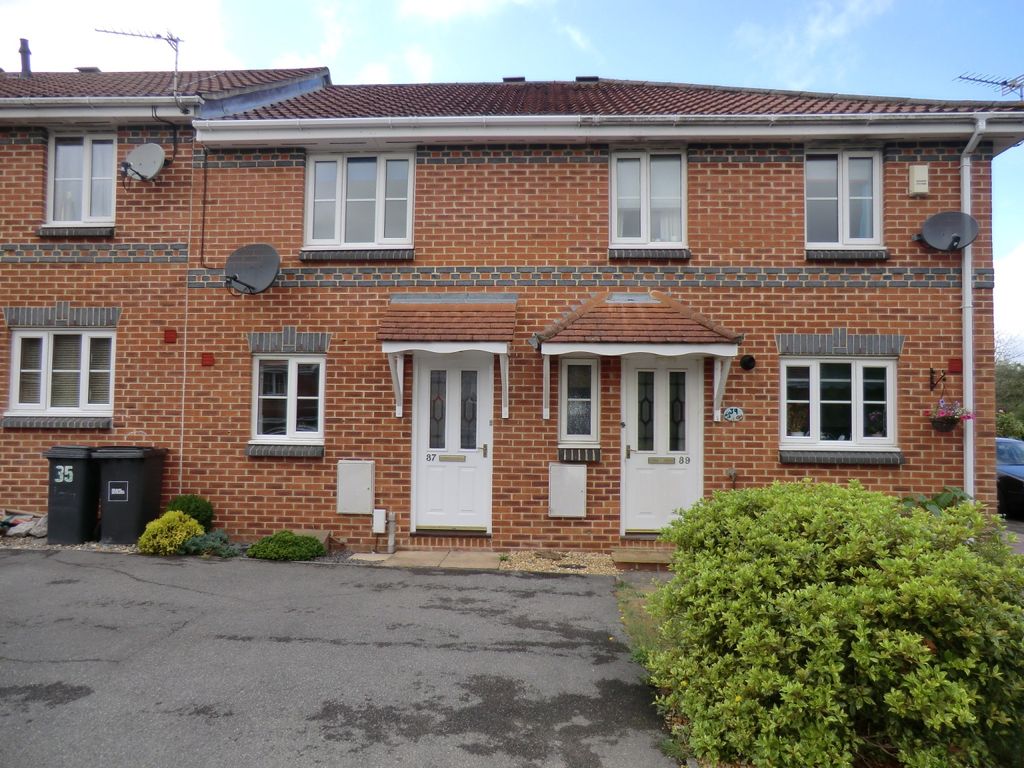 Property photo 1 of 10 Front