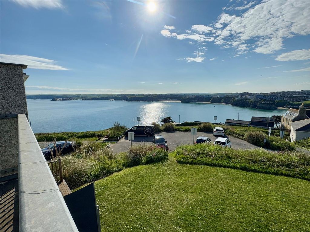 Property photo 2 of 13 15 Longshore Apartments View