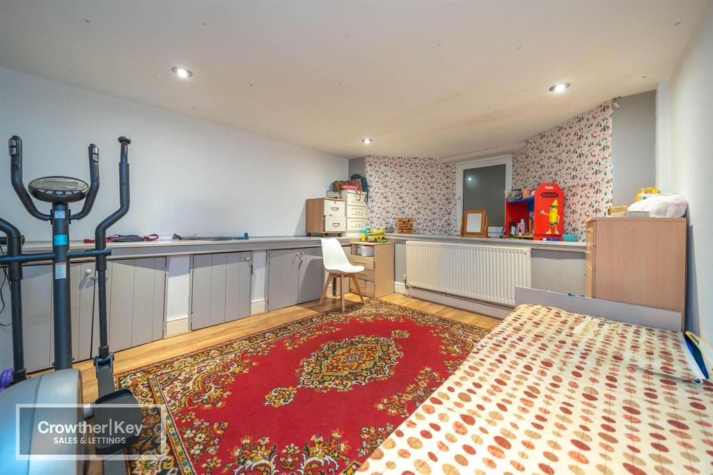 Property photo 2 of 9 Dsc02930-Edit.Jpg