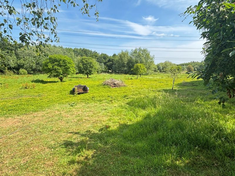 Property photo 3 of 28 Photo 17