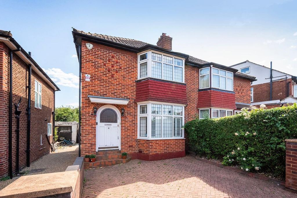 Property photo 1 of 13
