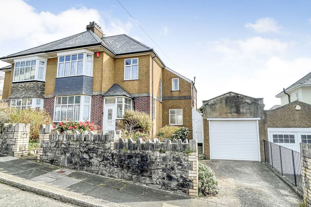 Property photo 1 of 19