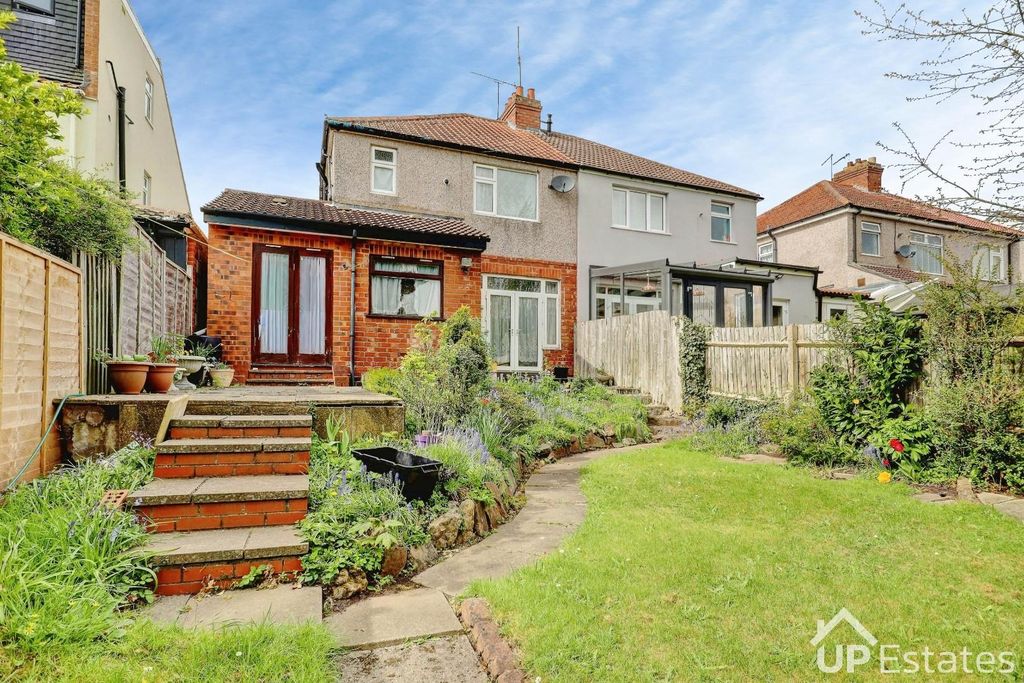 Property photo 2 of 15