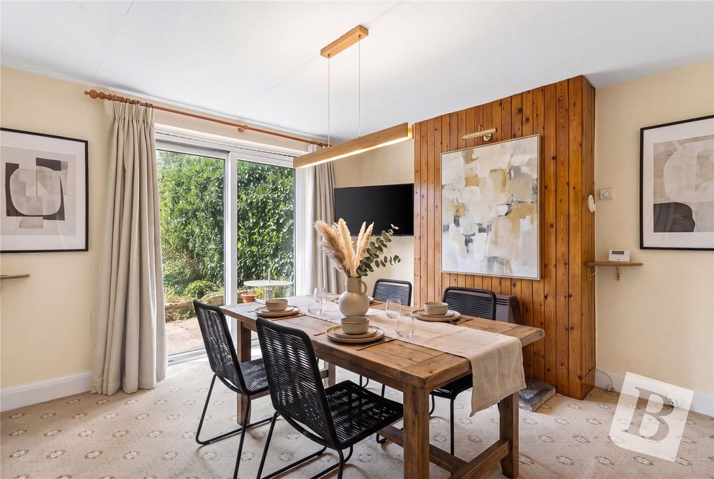 Property photo 3 of 12 Dining Room