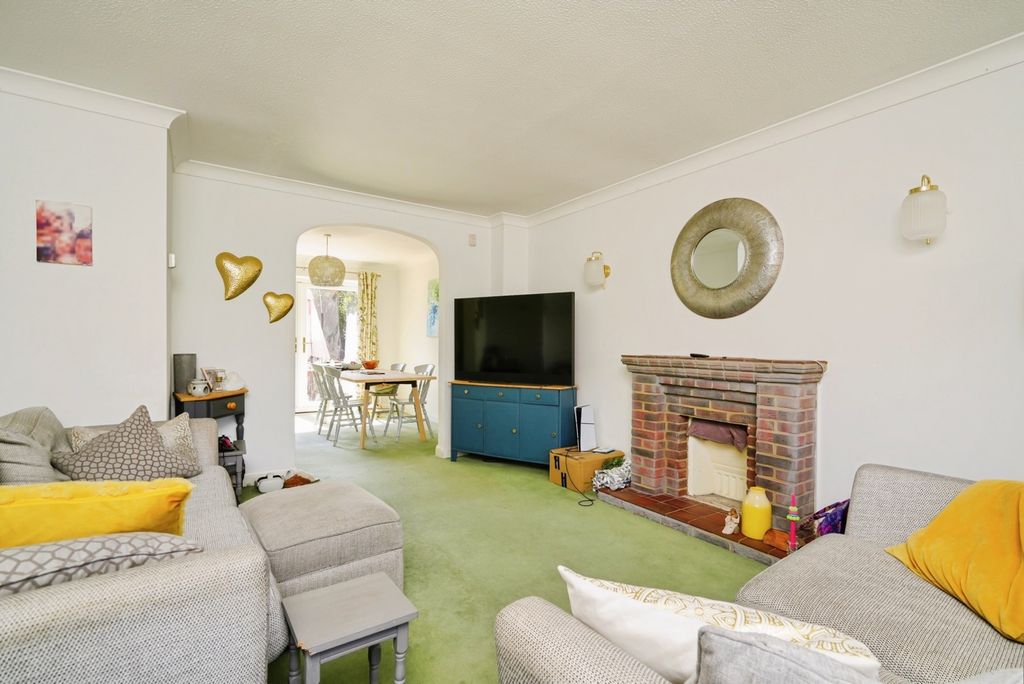 Property photo 3 of 15 Pbox-Img.Jpg