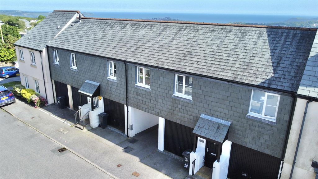 Property photo 1 of 15 Dji_Fly_20250516_165128_270_1747410722035_Photo_Op