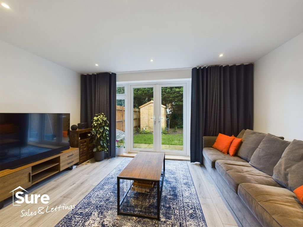 Property photo 3 of 18 4368033