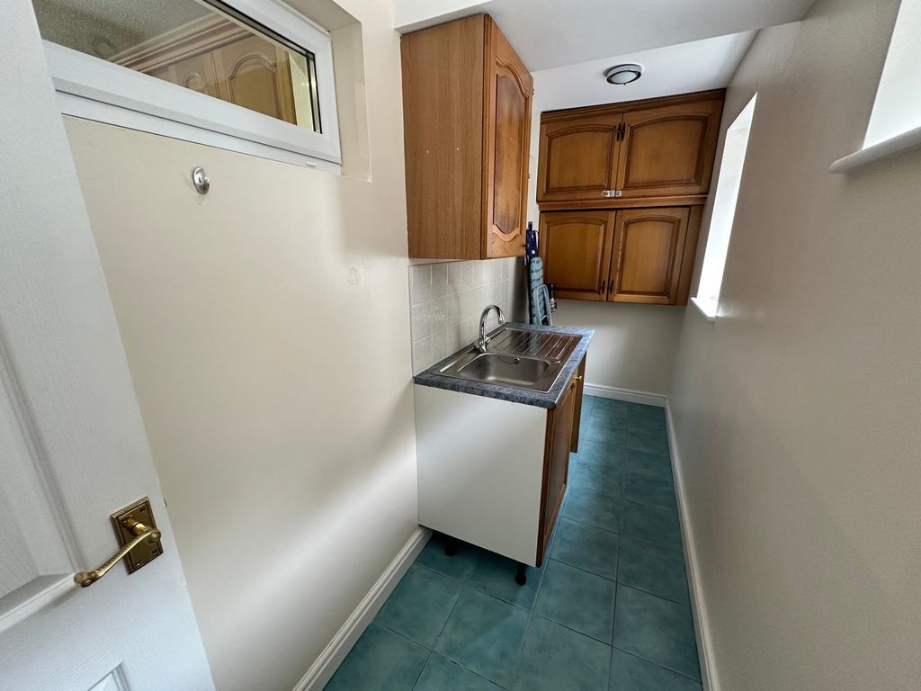 Additional image 10 of 2 bed flat for saleHay Road, Brecon LD3