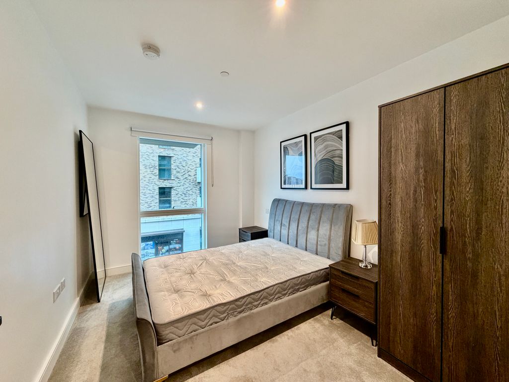 Property photo 3 of 8