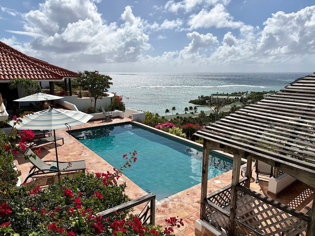 Property photo 1 of 52