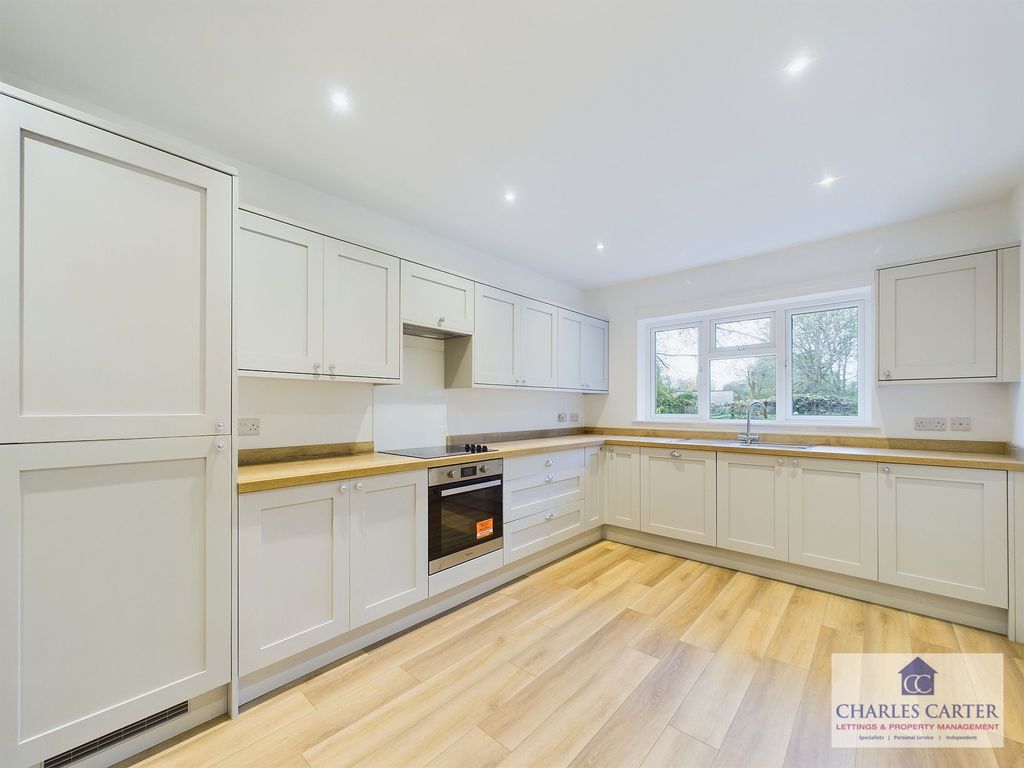 Additional image 7 of 5 bed bungalow to rentOrchard Dene, Ankerdine Road, Lower Broadheath, Worcester WR2
