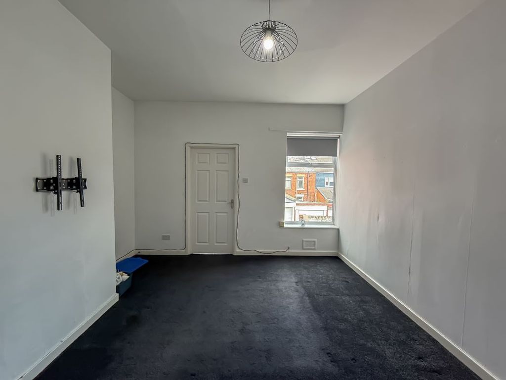 Property photo 2 of 10 Image 2