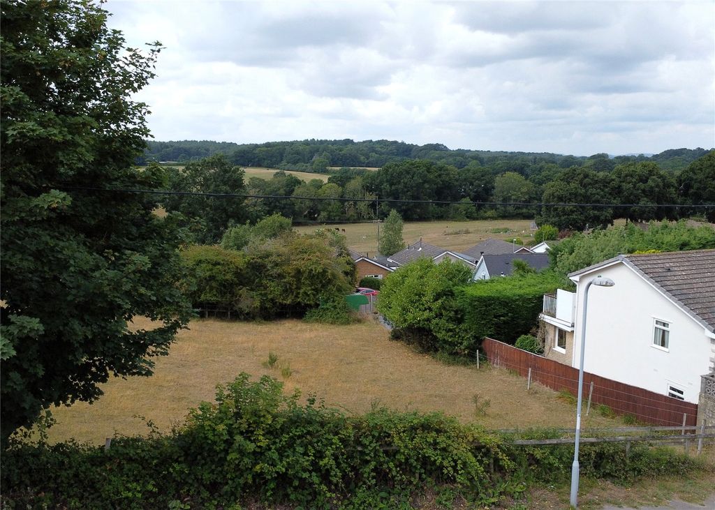 Property photo 3 of 11 Picture No. 22