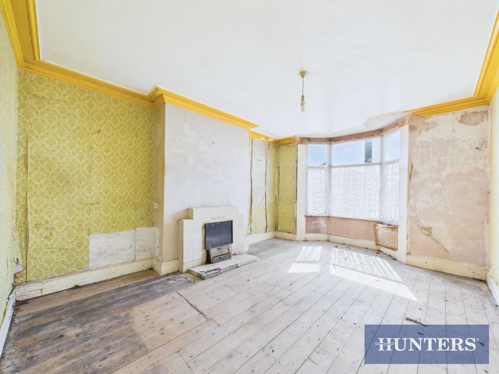 Property photo 3 of 20 Cam05333G0-Pr0122-Still002.Jpg