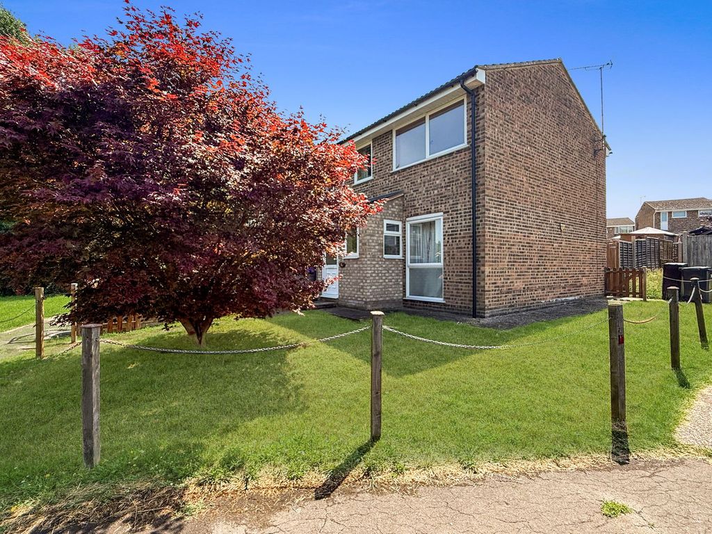 Property photo 1 of 12