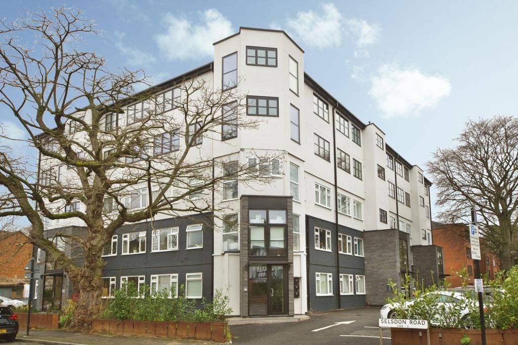 Property photo 1 of 19 Pbox-Img.Jpg