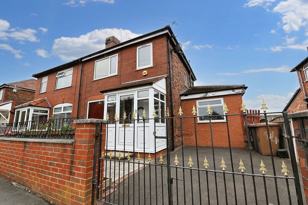 Property photo 1 of 15
