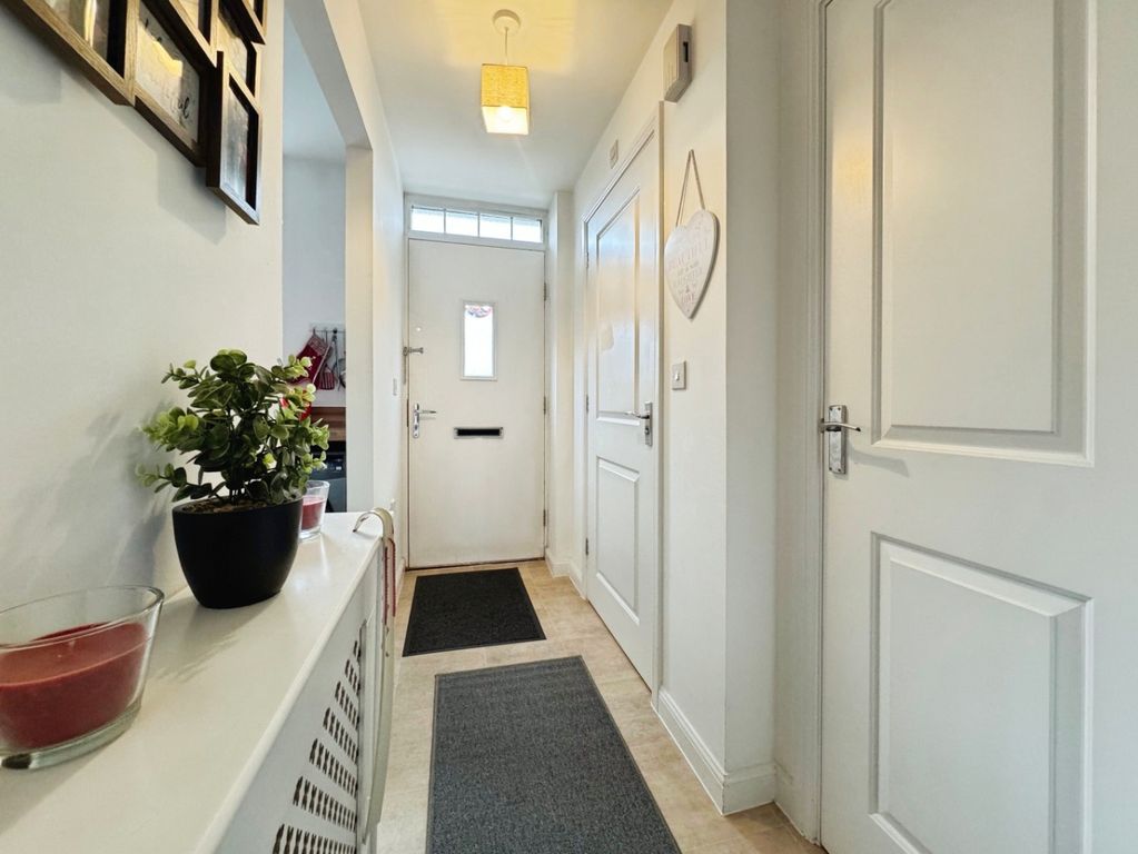 Property photo 2 of 24 4581113