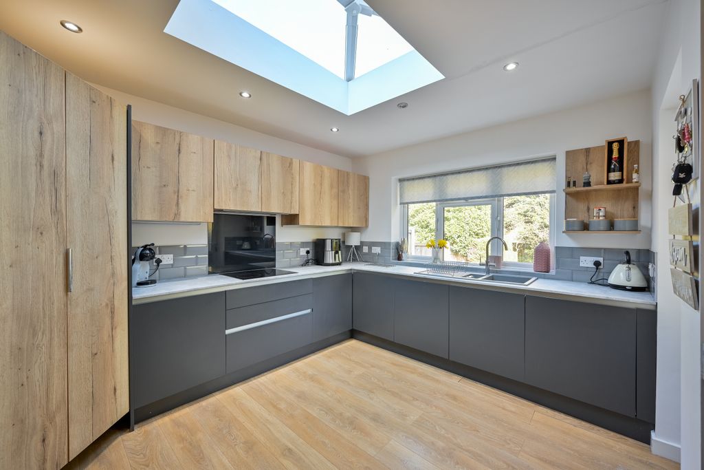 Property photo 2 of 22 Gcg-1