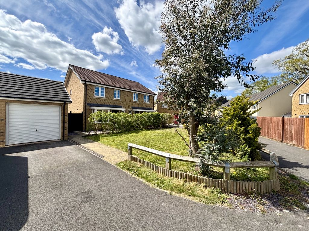 Property photo 1 of 27 Photo 2