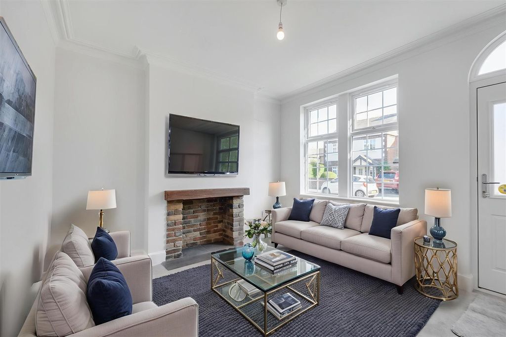 Property photo 2 of 30 Ai Lounge.Jpeg