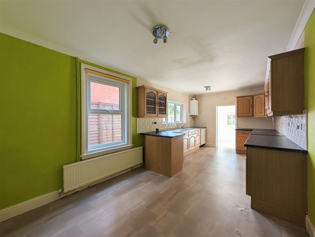 Property photo 2 of 15