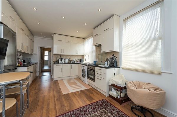 Property photo 2 of 24 Picture_3971927_5