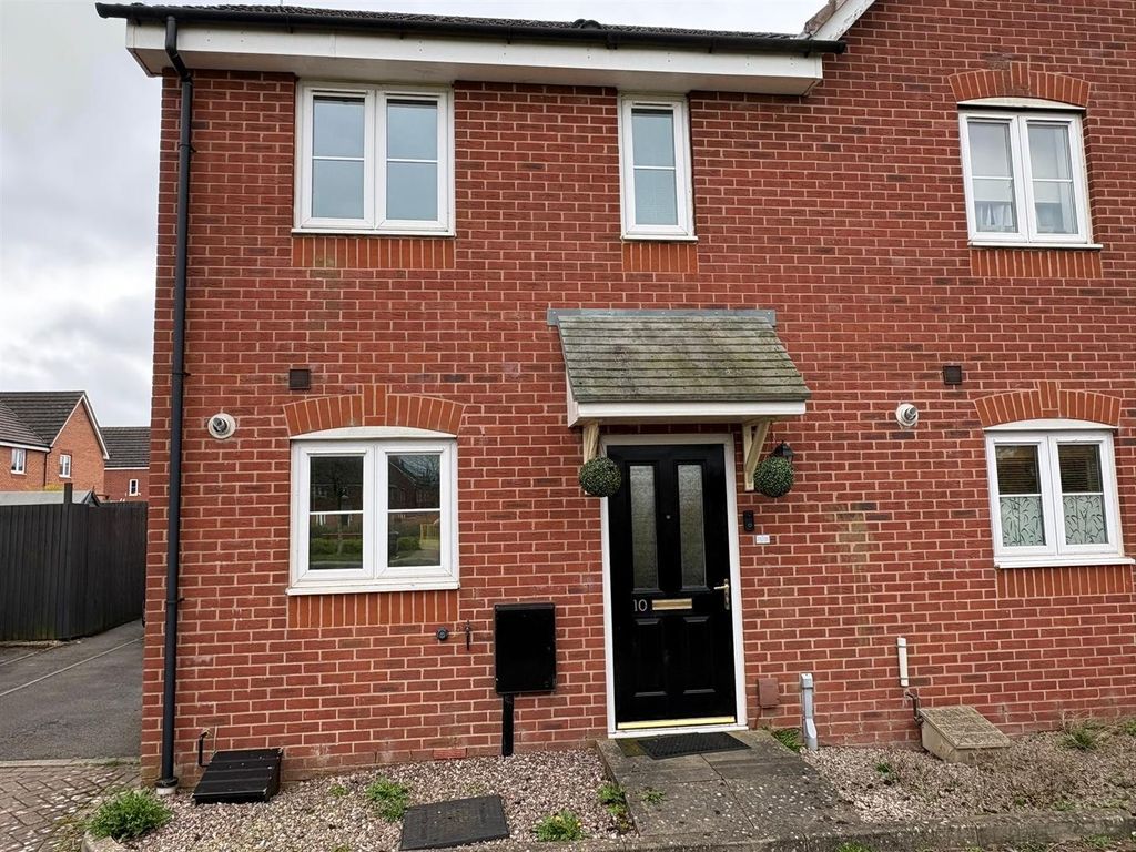 Property photo 1 of 15 Front Of House.Jpg