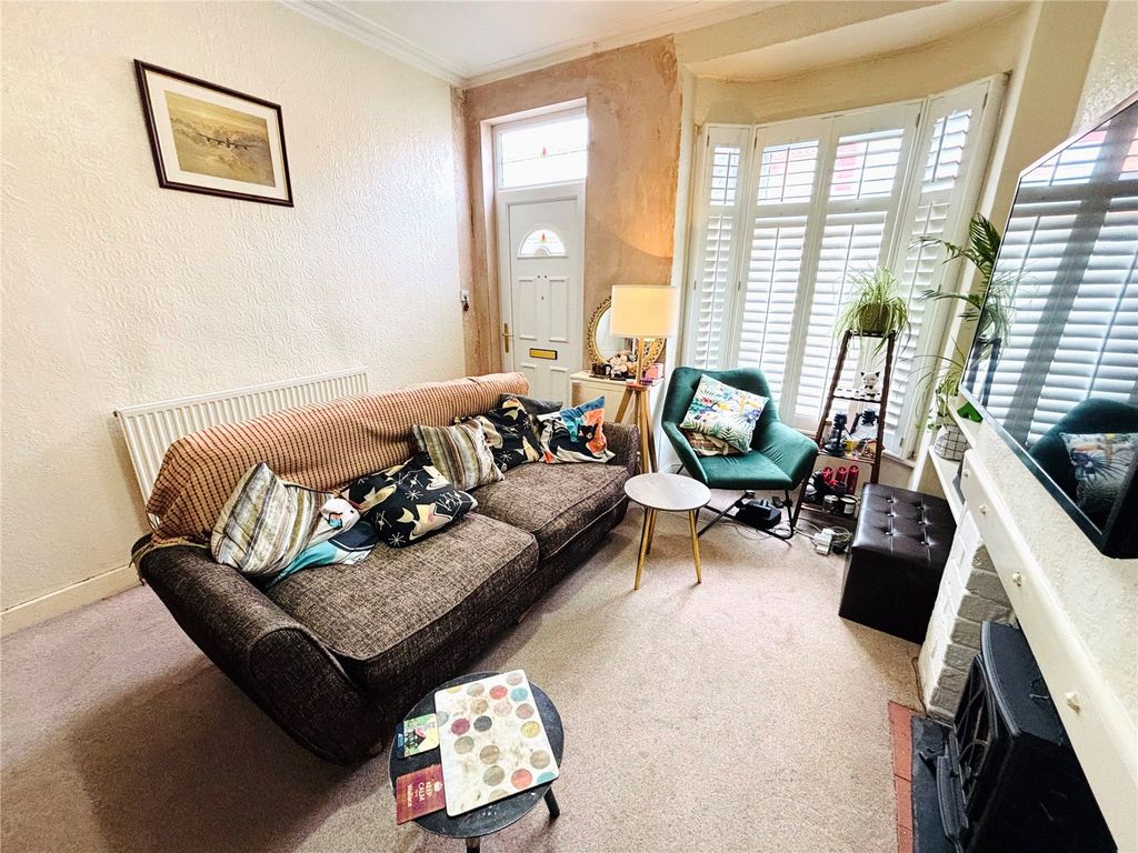 Property photo 2 of 14 Picture No. 02
