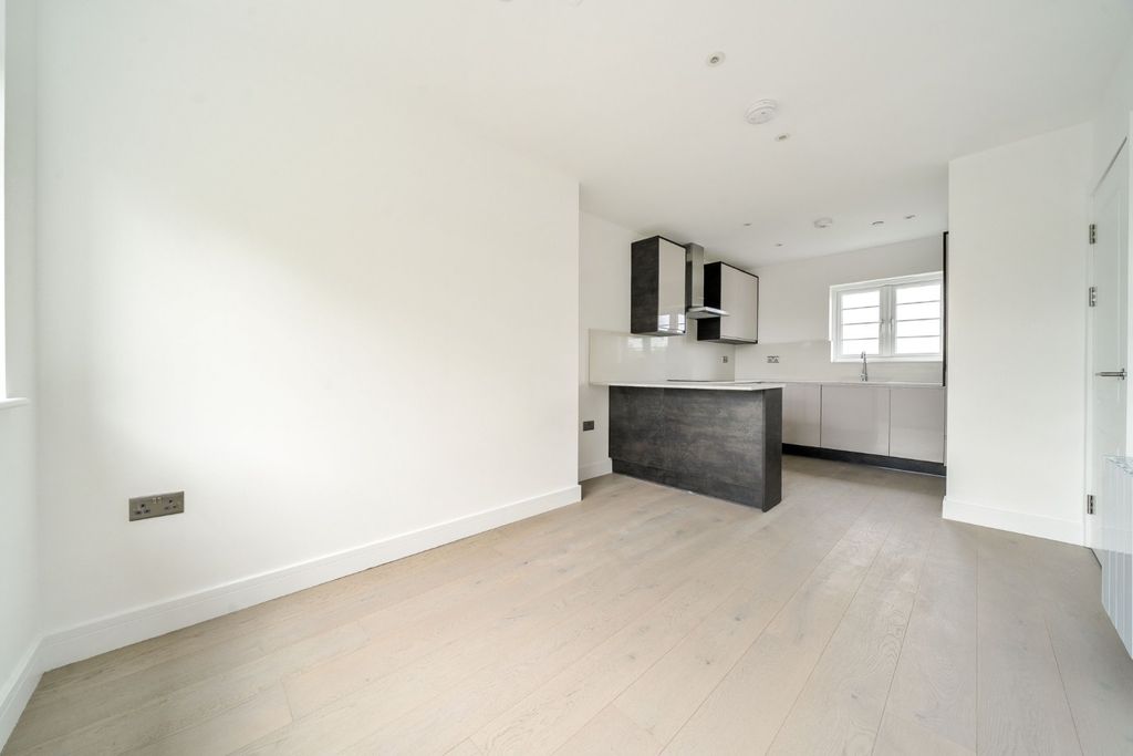 Property photo 3 of 18 Picture No. 03