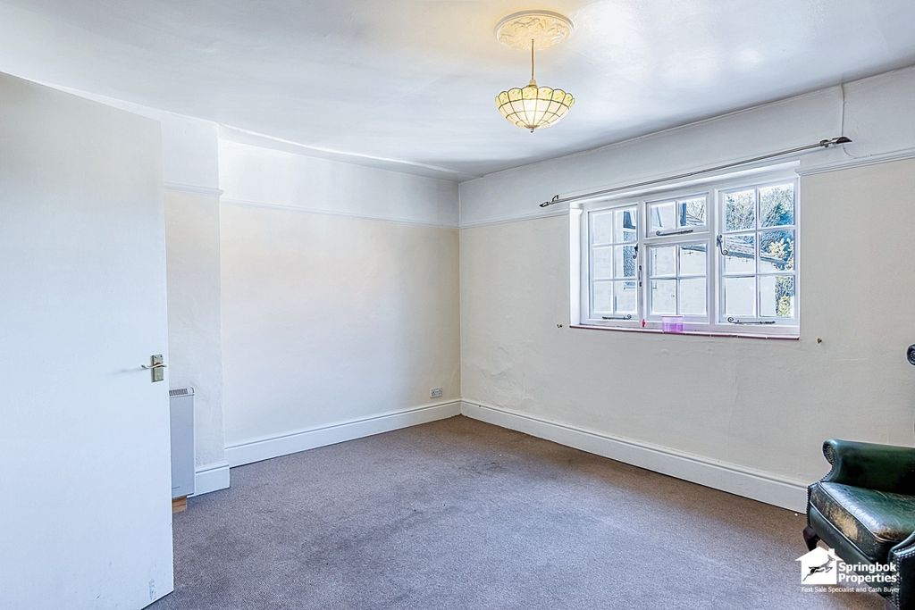 Property photo 3 of 10 Image 3