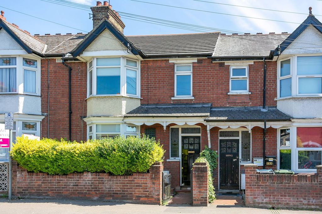 Property photo 2 of 24