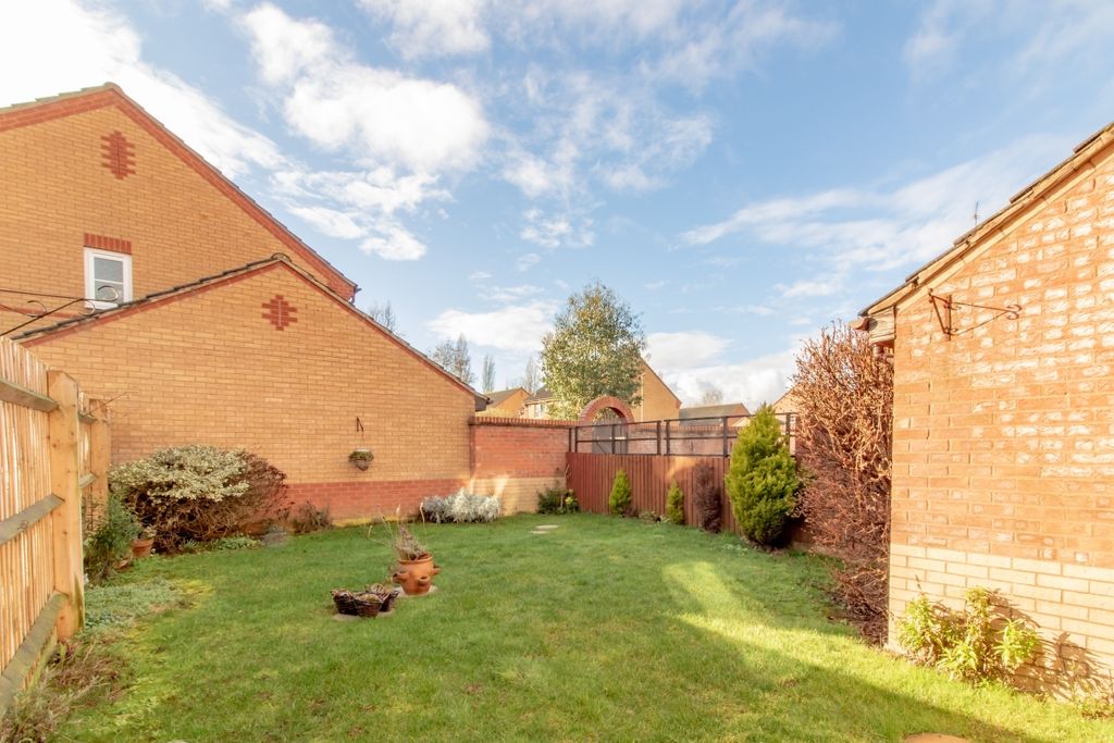 Property photo 3 of 9 86374