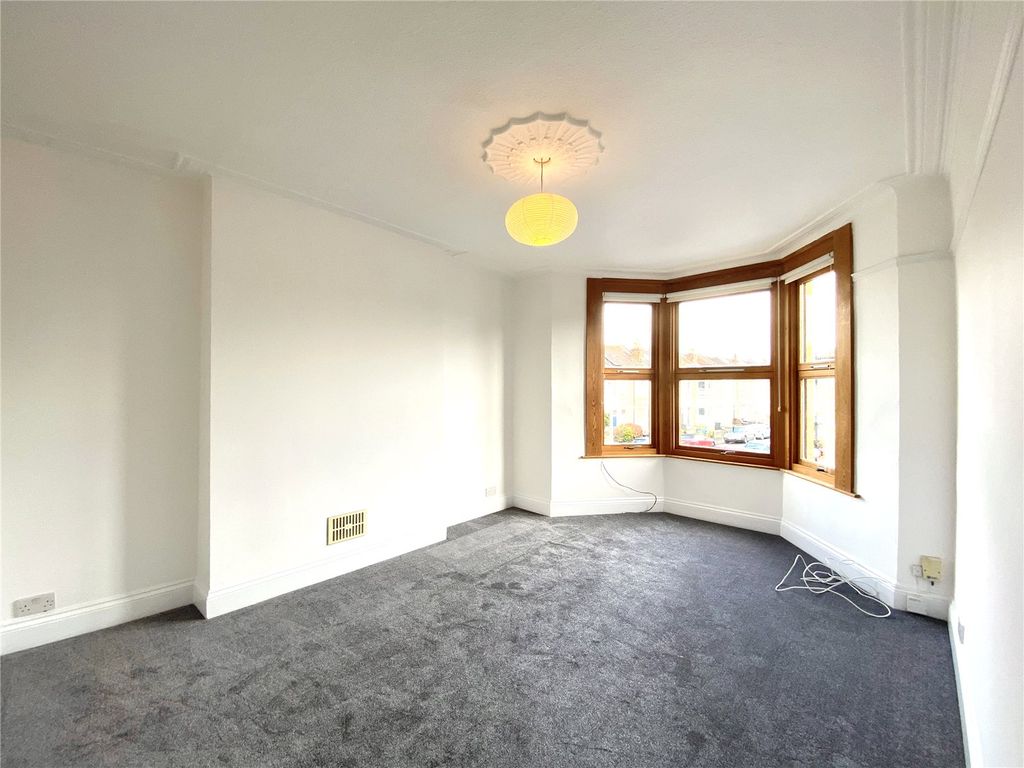 Property photo 3 of 13 Picture No. 05