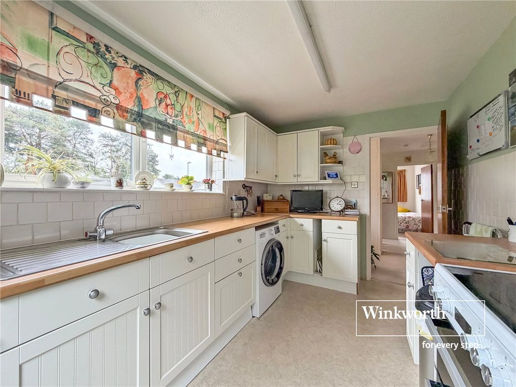 Property photo 2 of 14 Picture No. 14