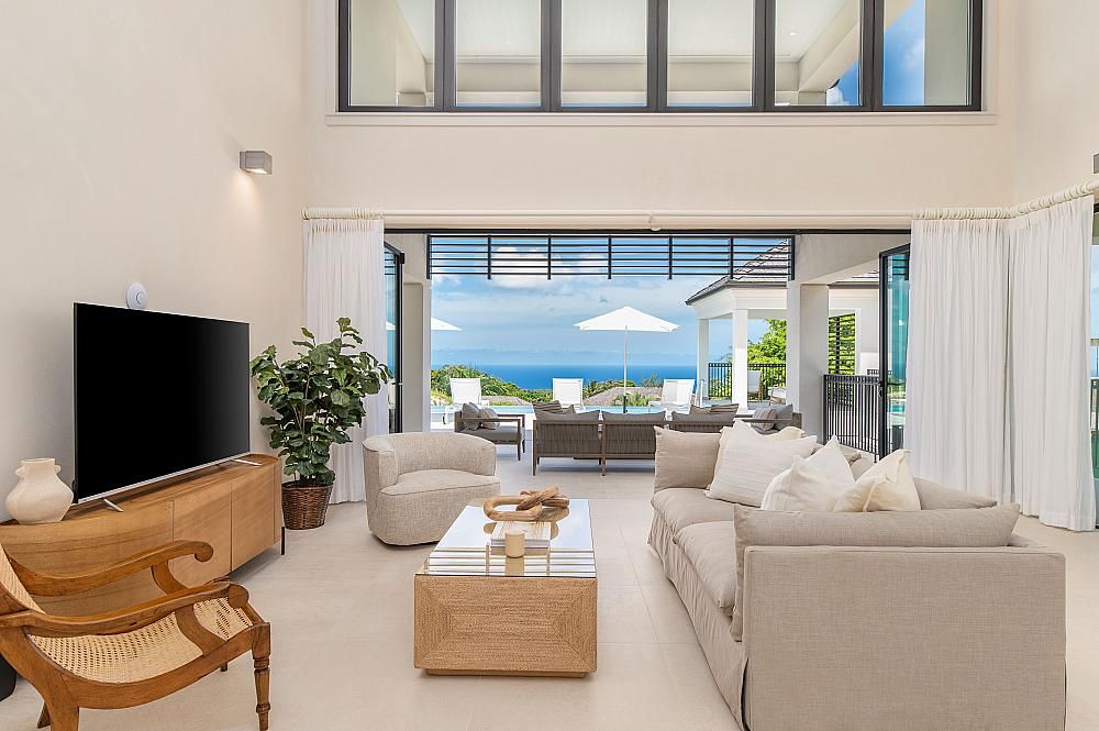 Property photo 2 of 11 Villa Birdsong