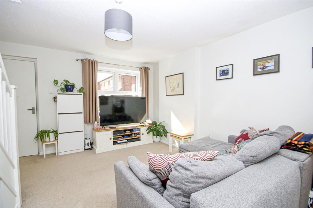 Property photo 2 of 12 6-Img_9665.Jpg