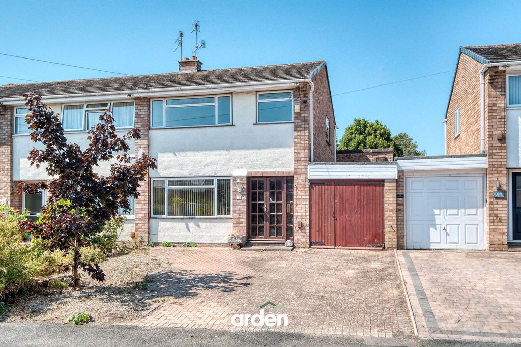 Property photo 1 of 12
