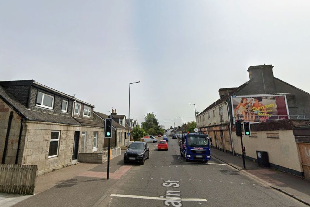 Property photo 3 of 8