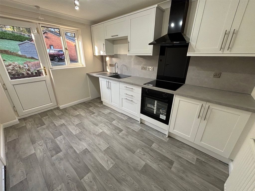 Property photo 2 of 10 Picture No. 05