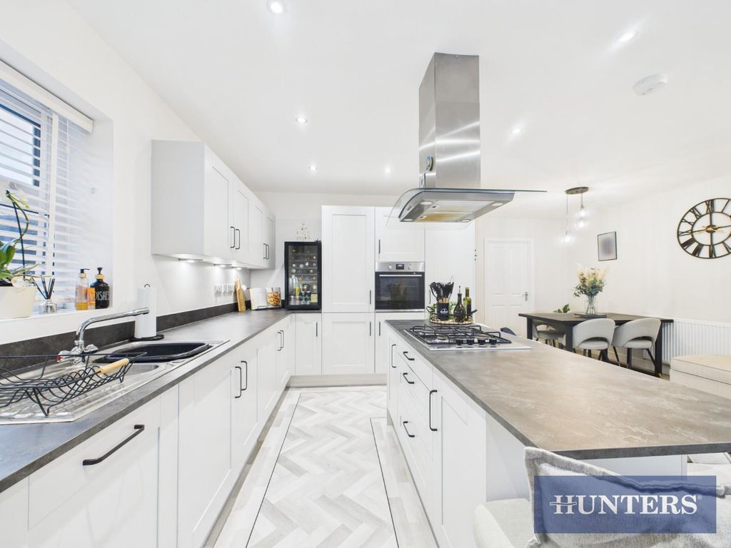 Property photo 3 of 14 Cam01494G0-Pr0483-Still011.Jpg