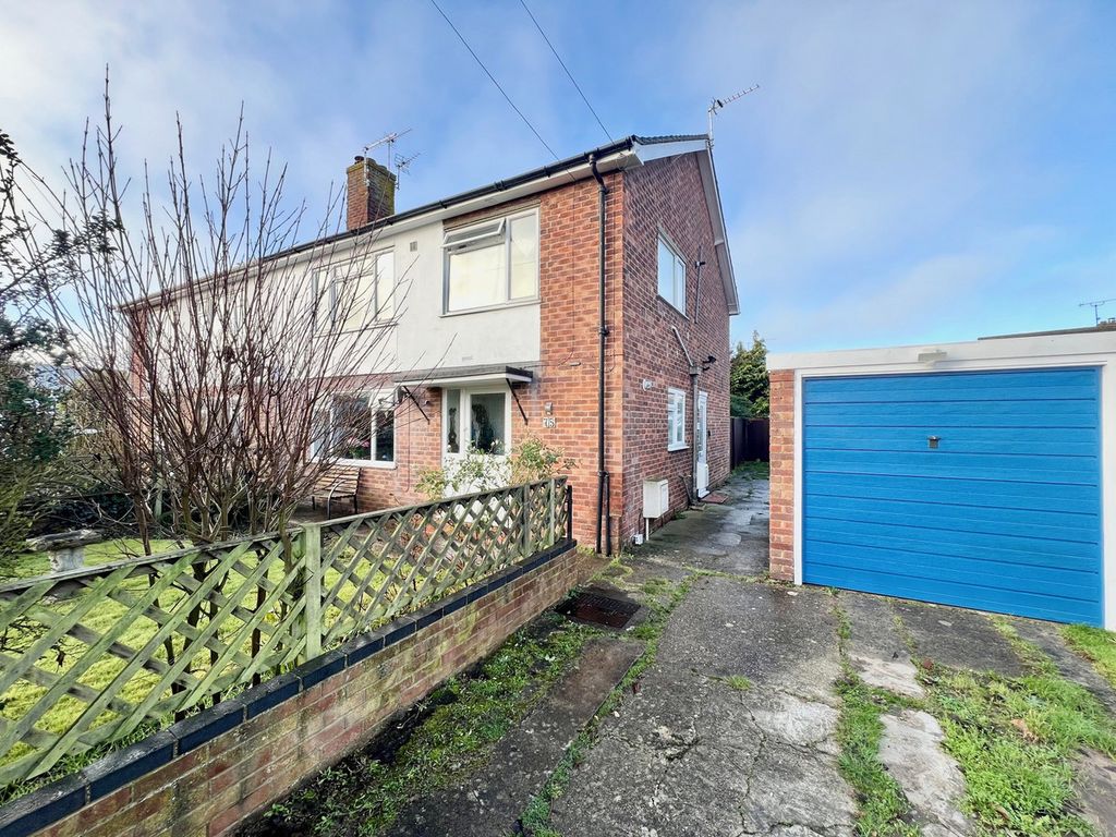 Property photo 1 of 13