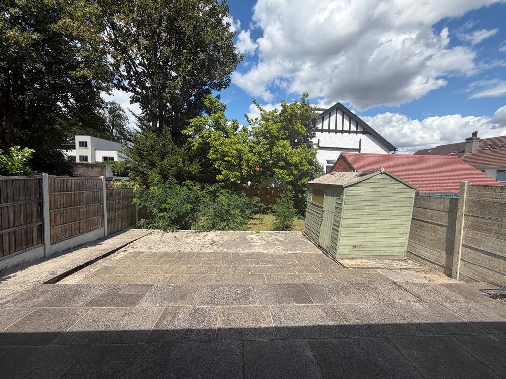 Property photo 2 of 4 489E49E3-Aafd-4329-Bfdc-6Da15d2d6A77