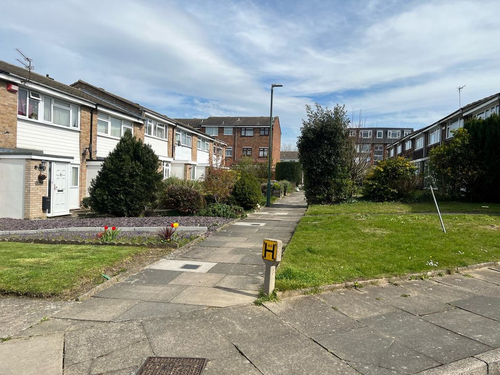 Property photo 2 of 2