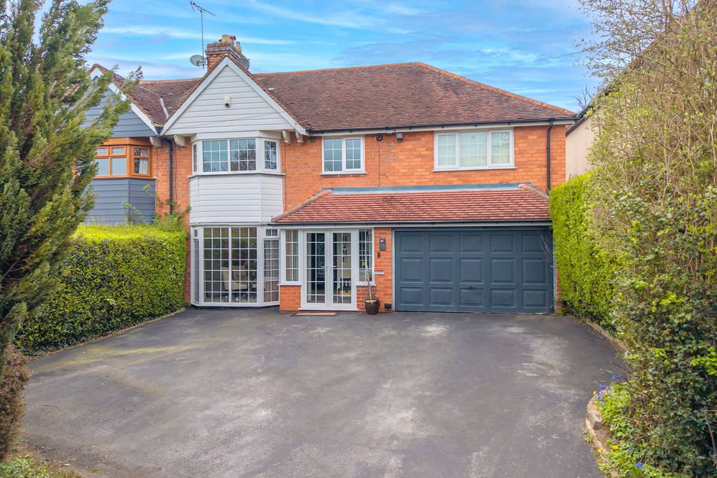 Property photo 1 of 36