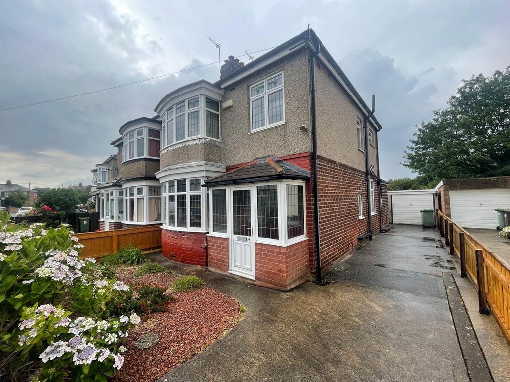 Property photo 1 of 14