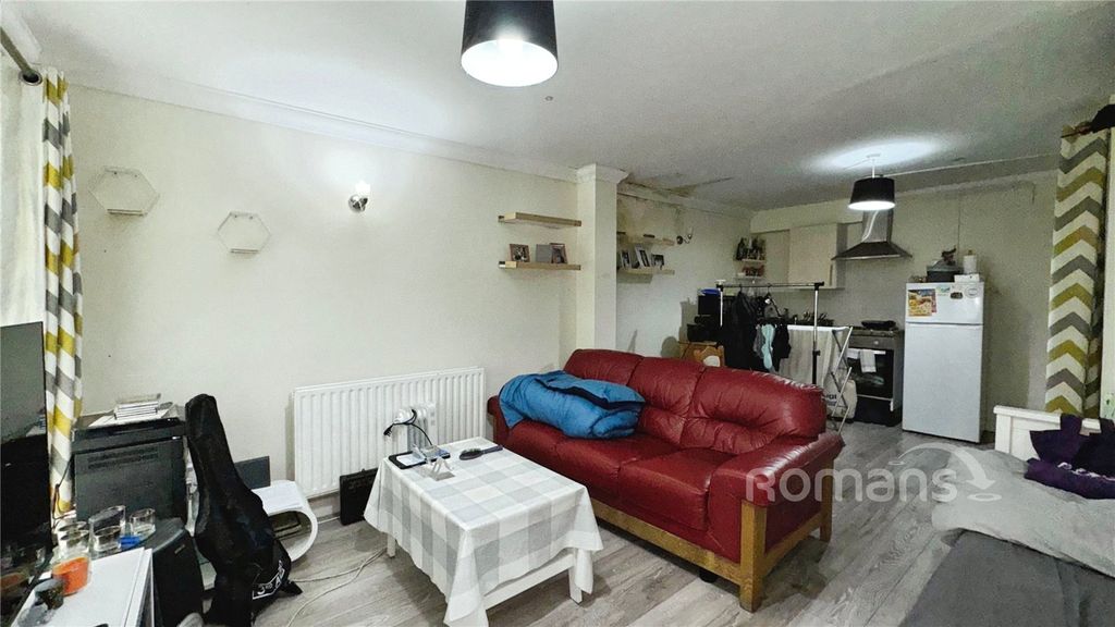 Additional image 6 of 9 bed detached house for saleManor Road, Aldershot, Hampshire GU11