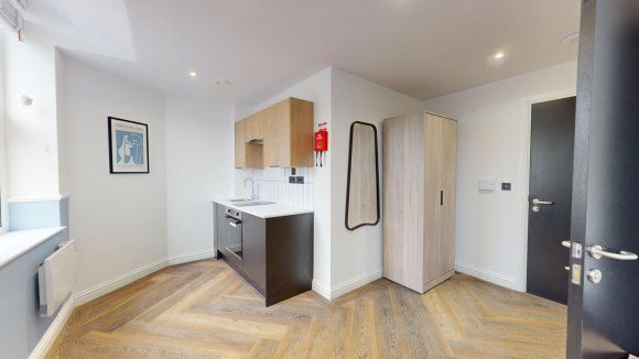 Property photo 1 of 5 8785793.Jpg