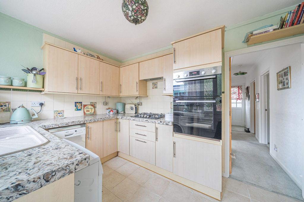 Property photo 2 of 15 Kitchen