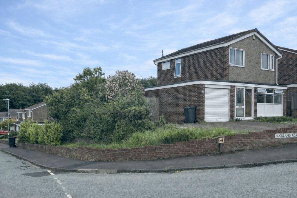 Property photo 1 of 17 Img_1264